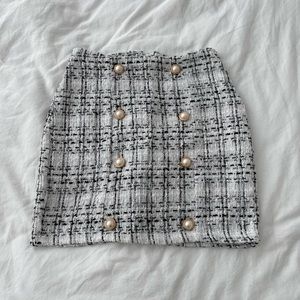 Black and White Tweed Skirt Pearl Buttons Old Money Aesthetic XS